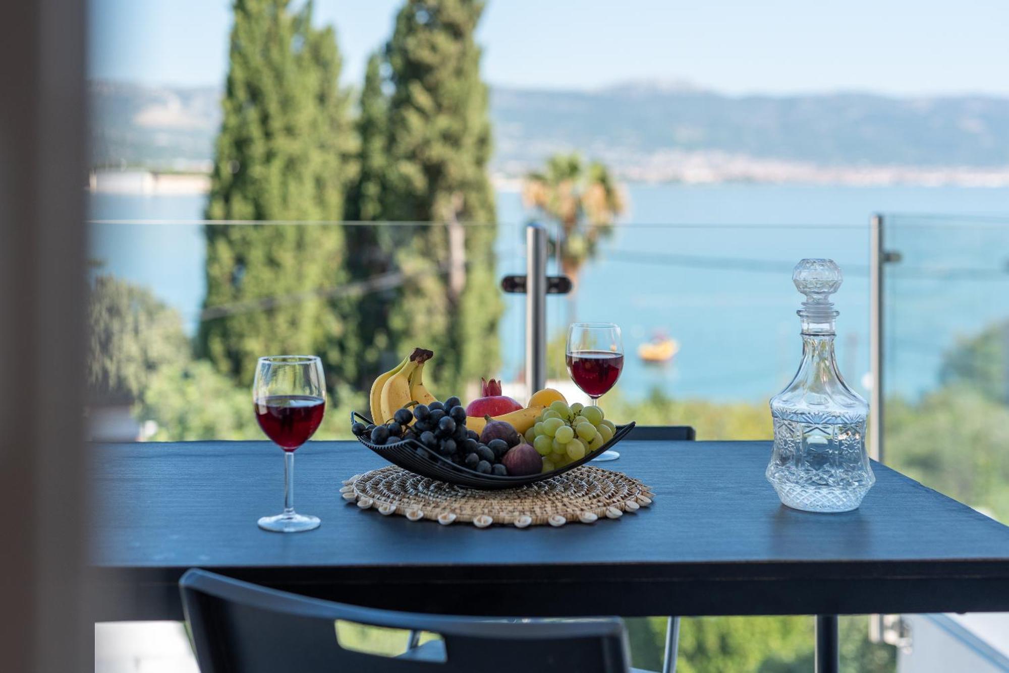 Lotus Trogir